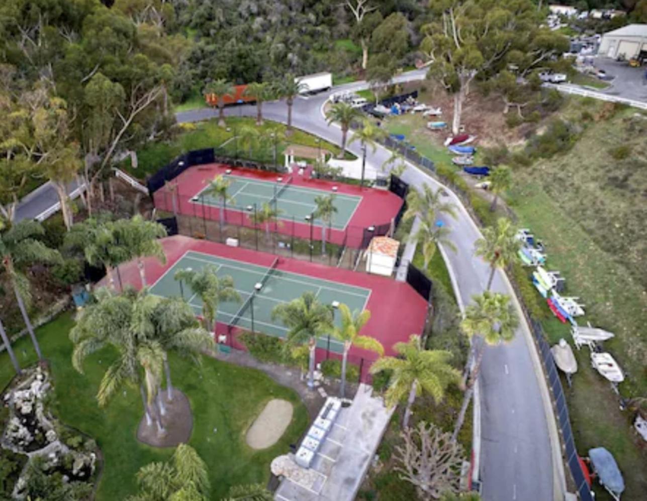 Catalina Island Getaway With 6 Seat Golf Cart Ac Apartment Avalon Exterior photo
